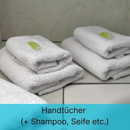 Wohlfuehl-oase In Der Altstadt Mit Wifi, Xl Badewanne, Voll Ausgestatteter Kueche, Hunde Ohne Aufpreis, 17 Min Zur Messe, 3 Min Zum Schloss Appartement Delitzsch