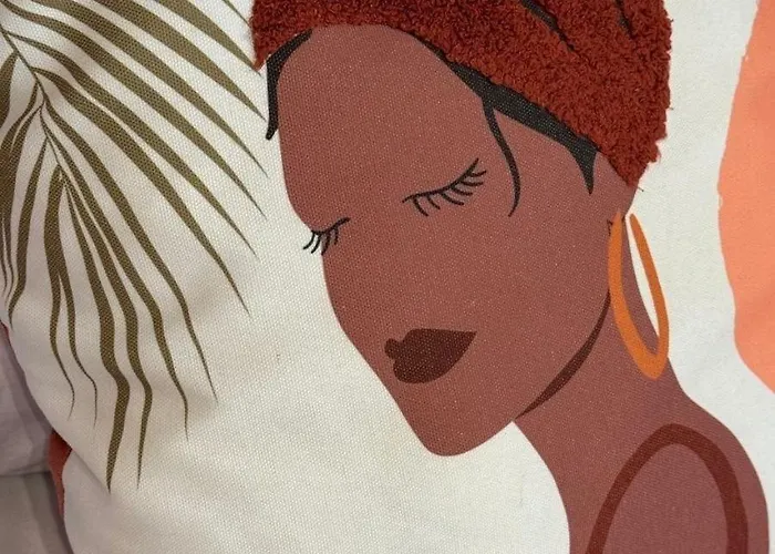 شقة Wohlfuehl-oase In Der Altstadt Mit Wifi, Xl Badewanne, Voll Ausgestatteter Kueche, Hunde Ohne Aufpreis, 17 Min Zur Messe, 3 Min Zum Schloss ديلتزش